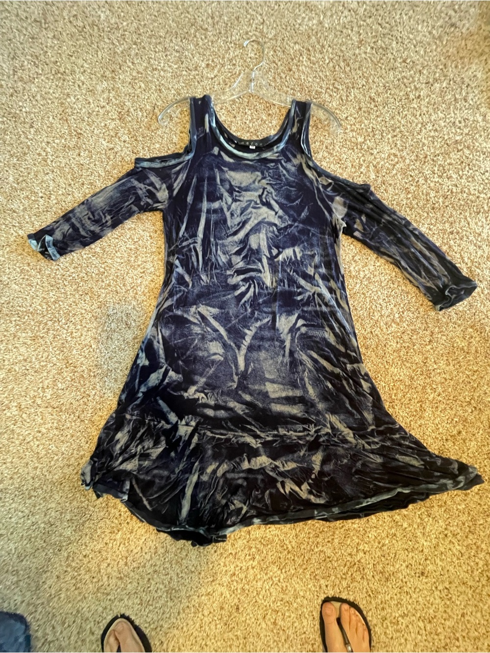 Mezon Navy Velvet Cold-Shoulder Dress